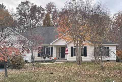 Exterior - 111 Rutherford Ln, Stuarts Draft, VA 24477 photo 2 of 6