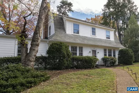 114 Bollingwood Rd, Charlottesville, VA 22903