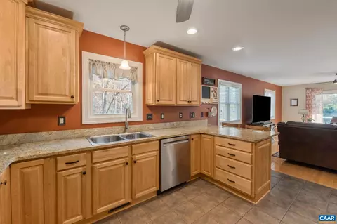 802 Jefferson Dr, Palmyra, VA 22963 photo 12