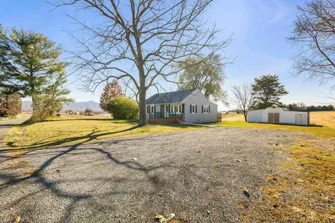 3432 Lawyer Rd, Mcgaheysville, VA 22840
