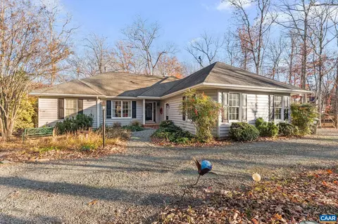 14 Bridlewood Dr, Palmyra, VA 22963