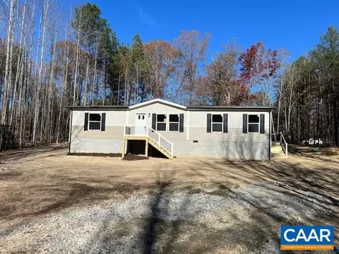 1390 Mickie Town Rd, Maidens, VA 23102