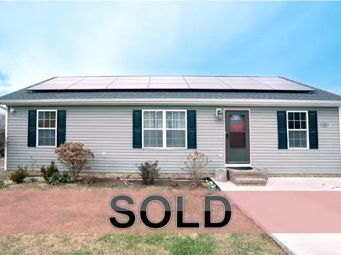 1771 Marble Ridge Dr, Harrisonburg, VA 22801