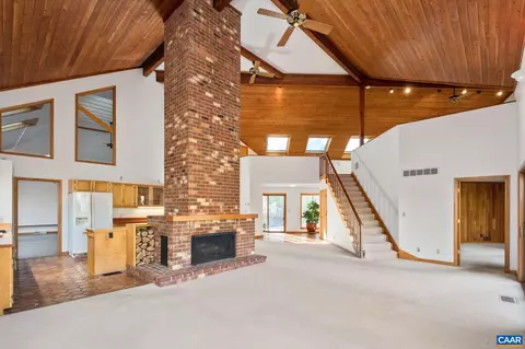 298 Courthouse Mountain Ln, Madison, VA 22727