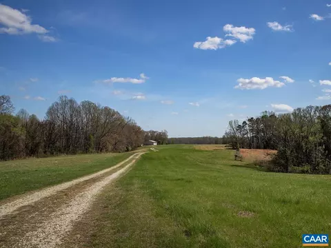 273 Airsports Dr, Amherst, VA 24521