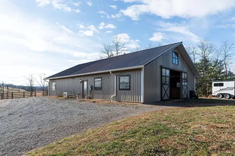 Exterior - 129 Shemariah Rd, Middlebrook, VA 24459 photo 7 of 14
