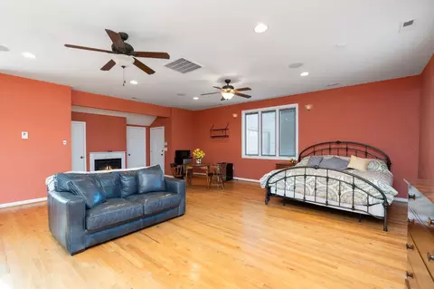Bedroom - 129 Shemariah Rd, Middlebrook, VA 24459 photo 6 of 8