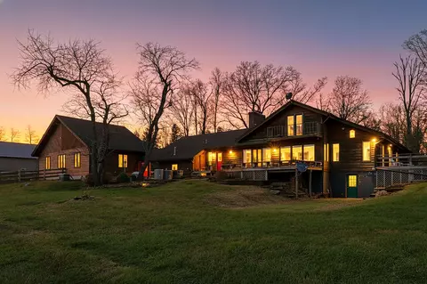 129 Shemariah Rd, Middlebrook, VA 24459