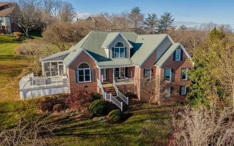 3945 Traveler Rd, Harrisonburg, VA 22801