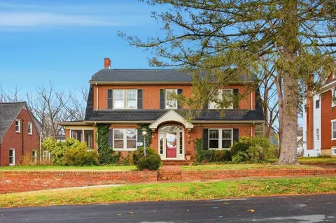 Exterior - 645 Maple Ave, Waynesboro, VA 22980 photo 9 of 19