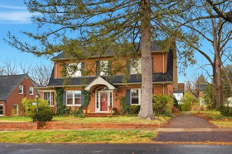 Exterior - 645 Maple Ave, Waynesboro, VA 22980 photo 8 of 19