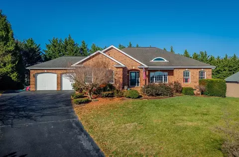 3750 Davis Rd, Penn Laird, VA 22846