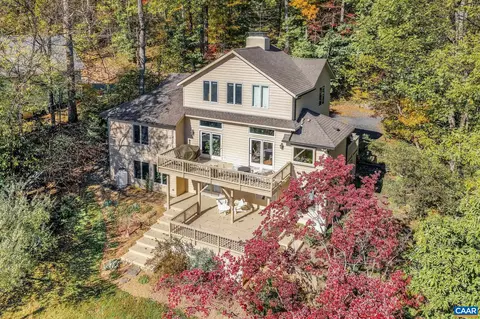987 Rodes Farm Dr, Nellysford, VA 22958