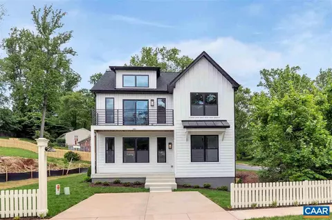 1701 Fowler St, Charlottesville, VA 22901