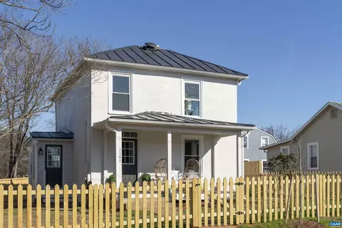 1107 Myrtle St, Charlottesville, VA 22902