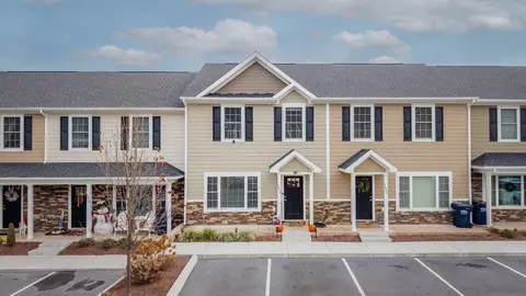 1079 Bluemoon Dr, Harrisonburg, VA 22801