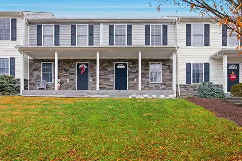 44 Emerson Ln, Harrisonburg, VA 22802