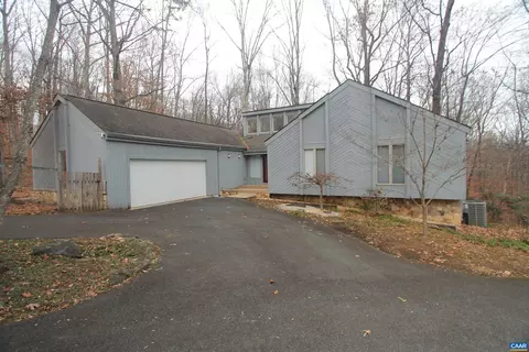 50 Lynnwood Ln, Charlottesville, VA 22901