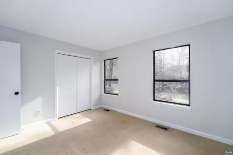 Bedroom - 23 Stonewall Rd, Palmyra, VA 22963 photo 1 of 6