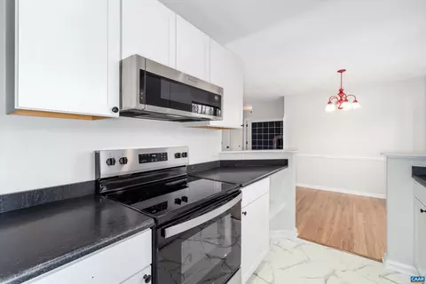 Kitchen - 23 Stonewall Rd, Palmyra, VA 22963 photo 1 of 2