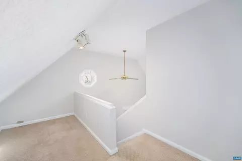 Entry Way - 23 Stonewall Rd, Palmyra, VA 22963 photo 4 of 4