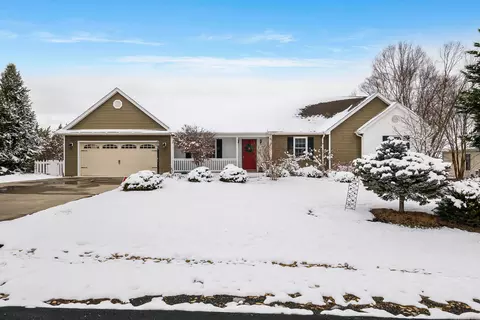 116 Emerald Hill Dr, Fishersville, VA 22939