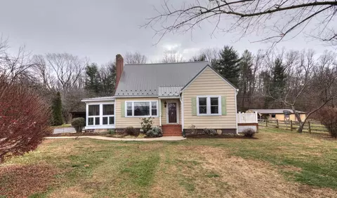 7011 S East Side Hwy, Elkton, VA 22827