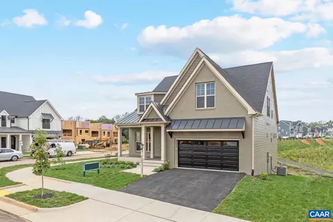 3055 Farrow Cir, Charlottesville, VA 22901