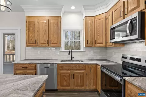 Kitchen - 501 Proffits Rd, Louisa, VA 23093 photo 3 of 4