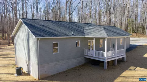 Exterior - 501 Proffits Rd, Louisa, VA 23093 photo 4 of 6
