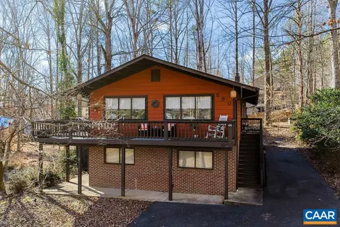 890 Jefferson Dr, Palmyra, VA 22963