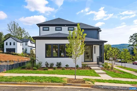 675 Lochlyn Hill Dr, Charlottesville, VA 22901