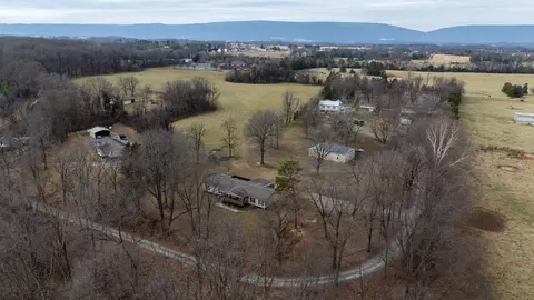 View/Area - 1161 E Main St E, Stanley, VA 22851 photo 8 of 8