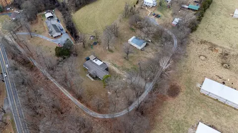 View/Area - 1161 E Main St E, Stanley, VA 22851 photo 1 of 8