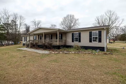 Exterior - 1161 E Main St E, Stanley, VA 22851 photo 2 of 23