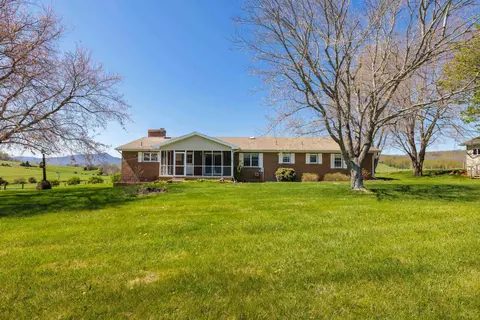 Exterior - 2834 Brownsburg Tpke, Raphine, VA 24472 photo 15 of 18