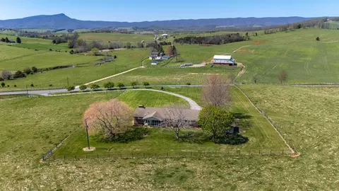 2834 Brownsburg Tpke, Raphine, VA 24472 photo 62