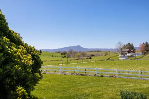 Exterior - 2834 Brownsburg Tpke, Raphine, VA 24472 photo 7 of 18