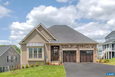3079 Farrow Cir, Charlottesville, VA 22901