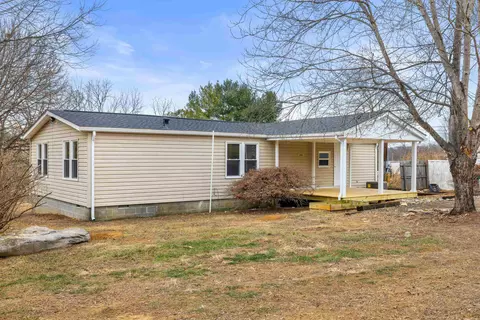 Exterior - 41 Pine Hill Ln, Stuarts Draft, VA 24477 photo 13 of 15