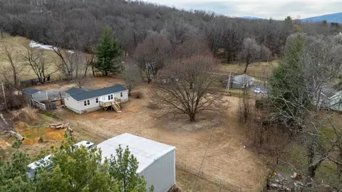 View/Area - 41 Pine Hill Ln, Stuarts Draft, VA 24477 photo 1 of 6