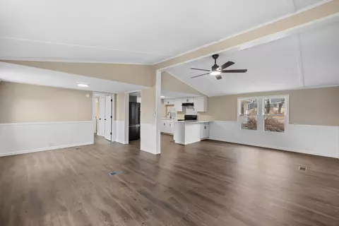 Living - 41 Pine Hill Ln, Stuarts Draft, VA 24477 photo 1 of 6