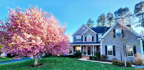 2 Forest Ct, Zion Crossroads, VA 22942