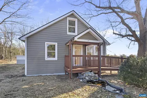 4292 W River Rd, Scottsville, VA 24590