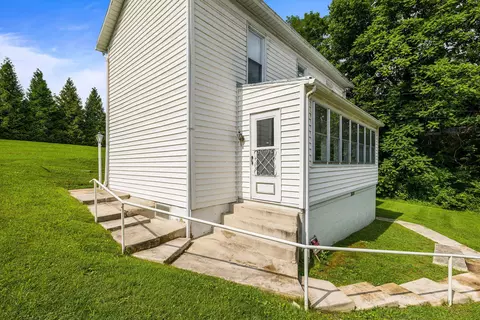 100 Junior Ave, Shenandoah, VA 22849 photo 9