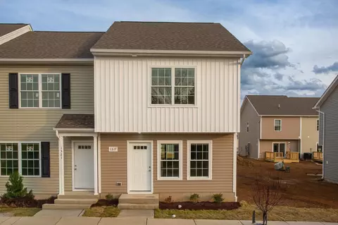 1317 Owen Ln, Harrisonburg, VA 22802
