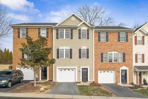 2911 Diamond Spring Ln, Harrisonburg, VA 22801