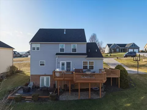 191 Eisenhower Dr, Broadway, VA 22815 photo 6