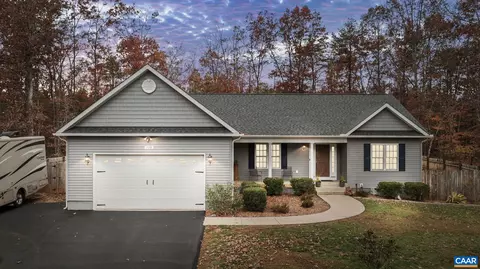 789 Pinehurst Dr, Gordonsville, VA 22942