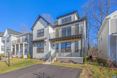 3725 Paradise Park Ln, Charlottesville, VA 22902